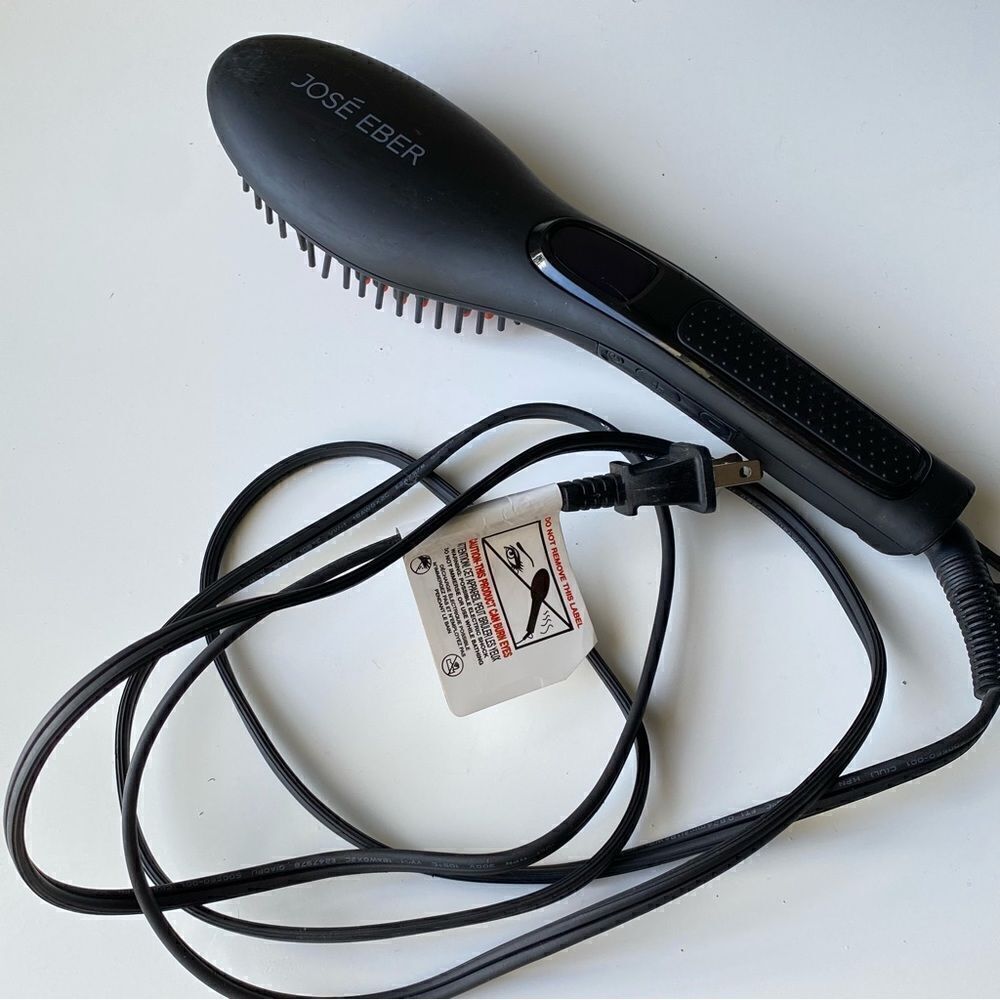 Jose Eber Digital Straightening Brush
